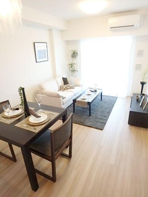 居室・リビング　モデルルーム参照！