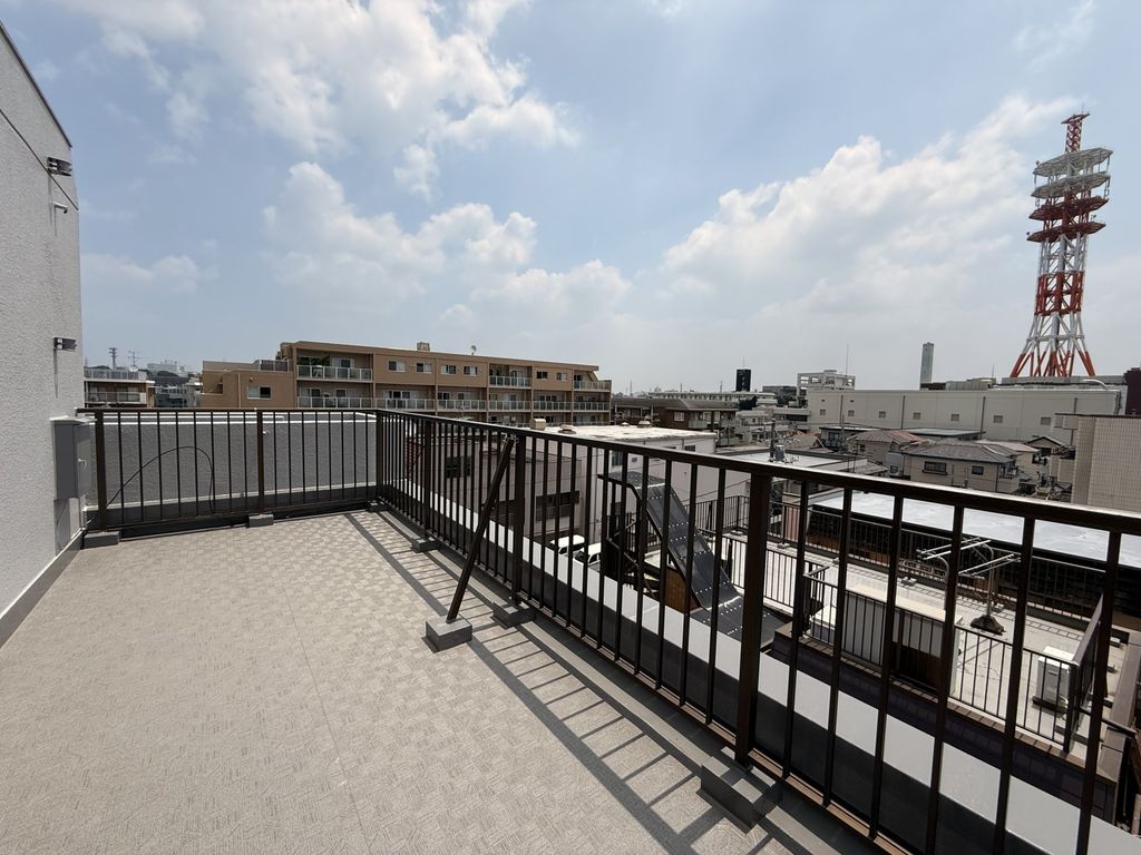 バルコニー　バルコニー