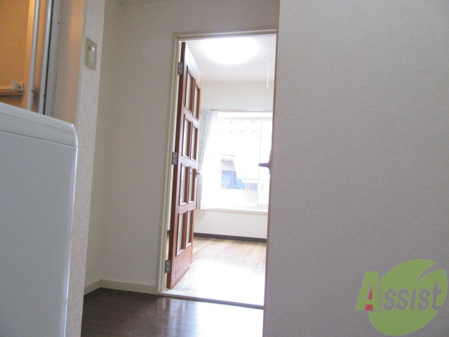 玄関　玄関からの様子を撮影してみました。動線になります。