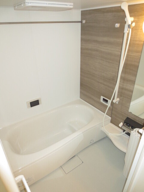 バス・シャワールーム　１０１　一坪風呂