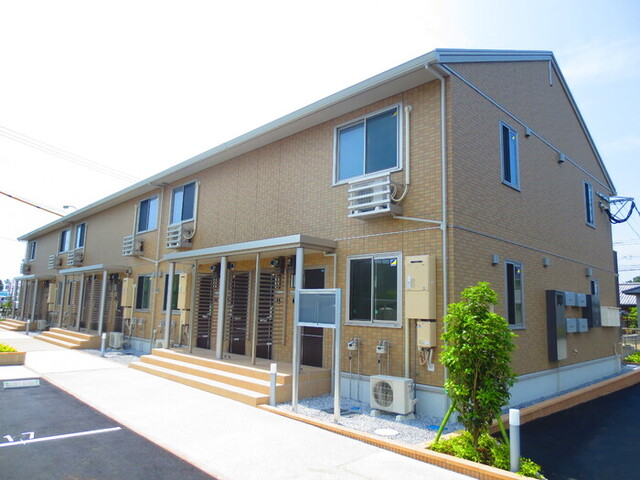 建物外観　ノーヴェ　外観