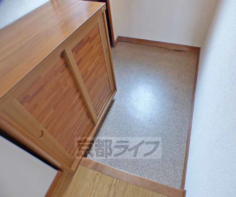 玄関　玄関に収納あります。