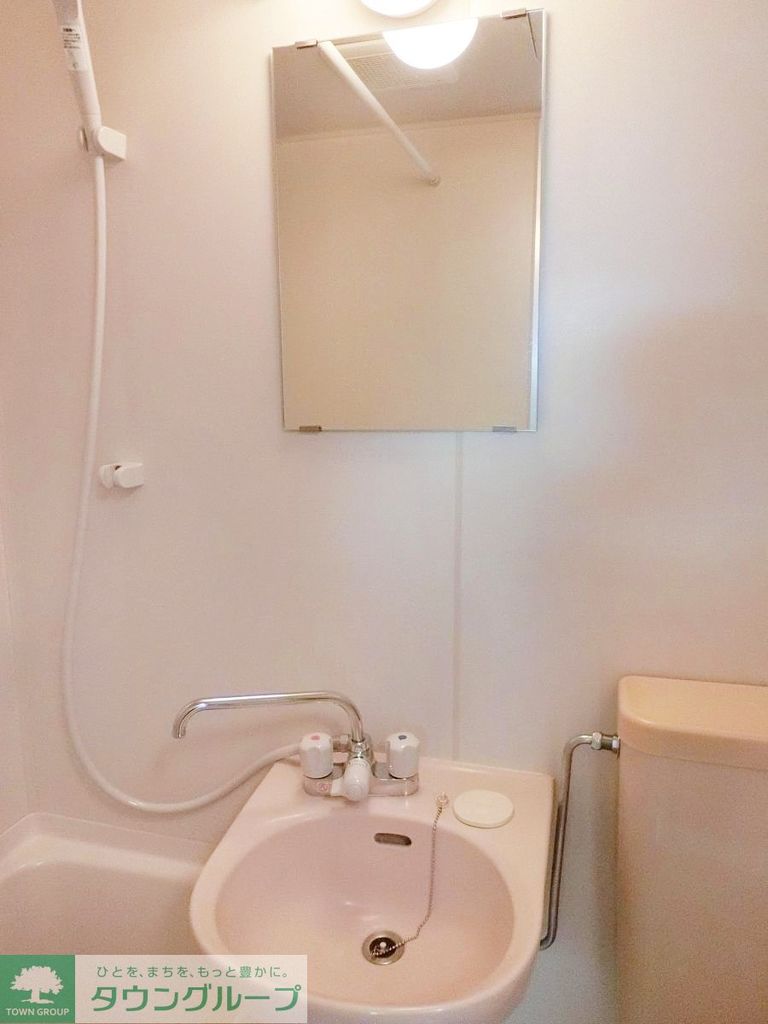 洗面設備　お部屋探しは株式会社　タウンハウジング　までお気軽にお問合…