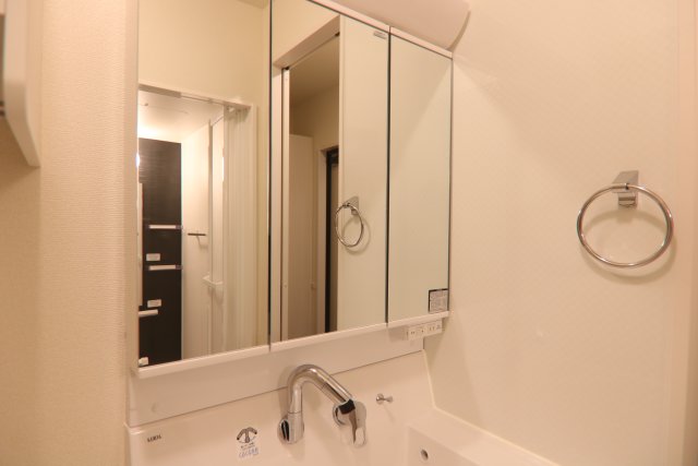 洗面設備　別室の参考写真です。※現況優先