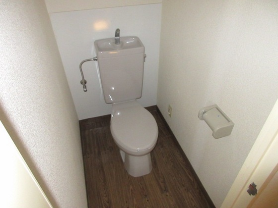 トイレ　※別部屋の写真です。