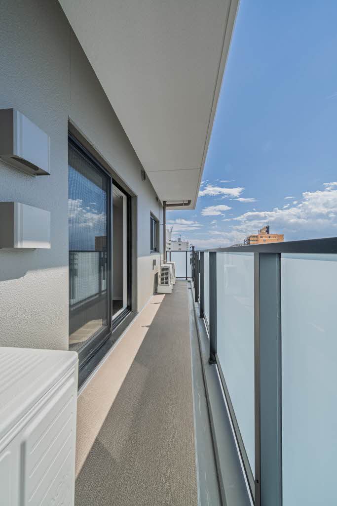 バルコニー　バルコニー