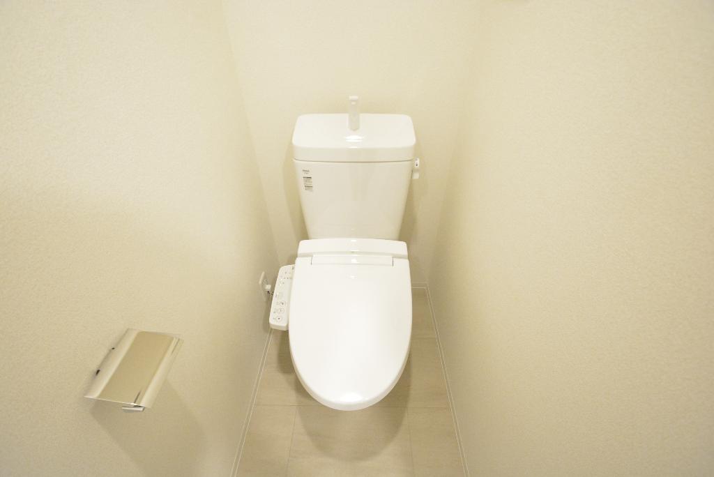トイレ　シャワー付トイレ