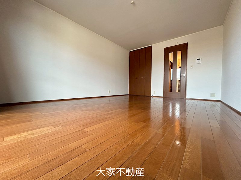 居室・リビング　※別部屋写真の為イメージ。現況優先