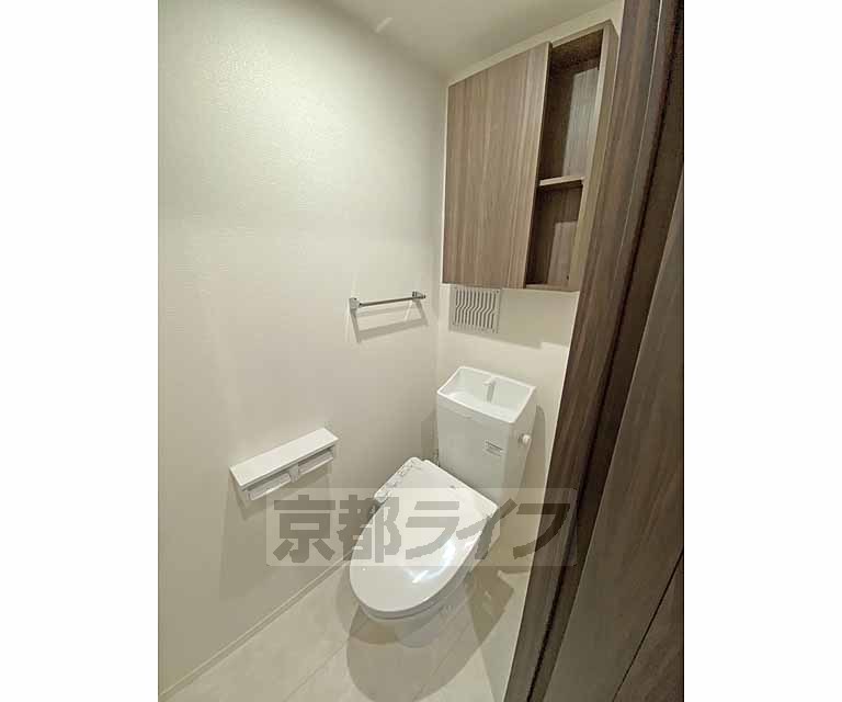 トイレ　洗浄機能付きトイレです。