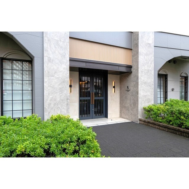 エントランス　エントランス