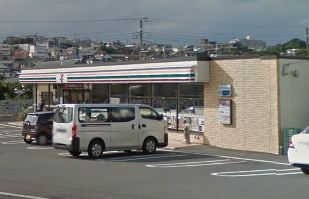 コンビニ　セブンイレブン 藤沢藤が岡店（コンビニ）まで734m