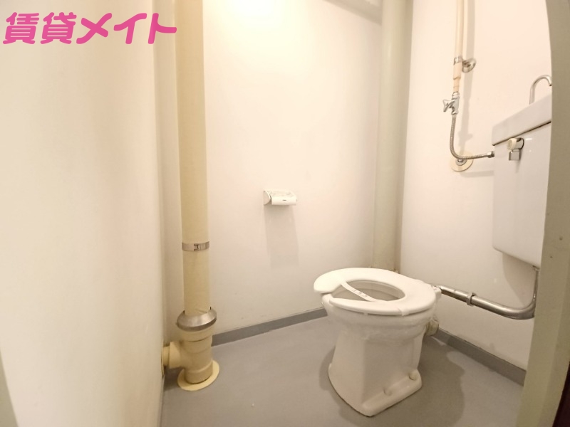 トイレ　同物件別室画像