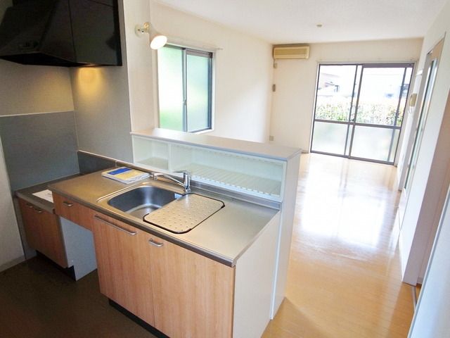 居室・リビング　☆角部屋は2面採光☆