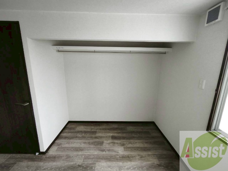 収納　クローゼットがありました。お洋服や荷物はここへ