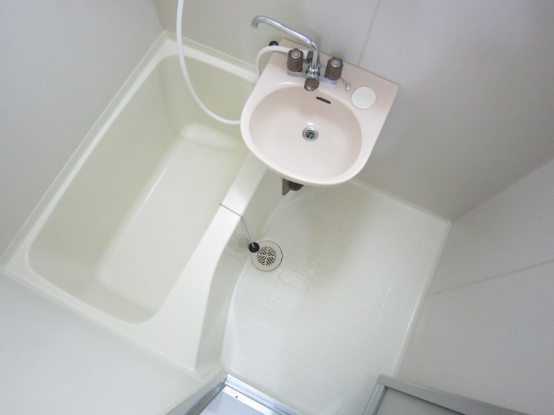 バス・シャワールーム　うれしいバストイレ独立タイプ（他室参照）