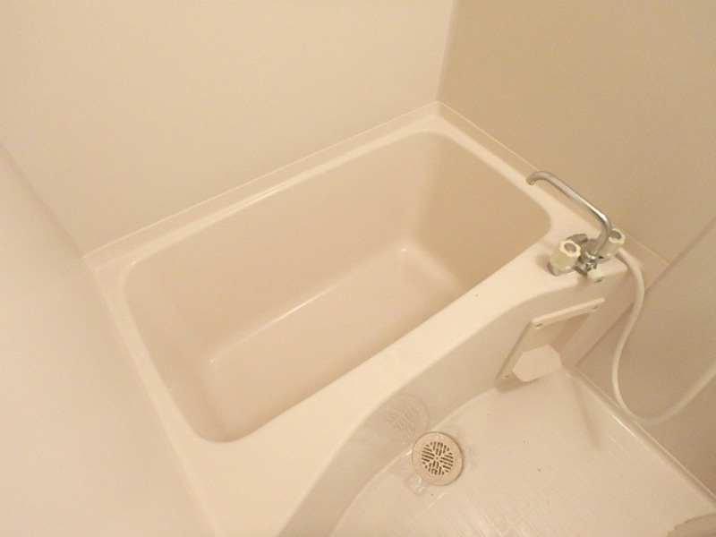 バス・シャワールーム　図面と現状に相違がある場合には現状を優先