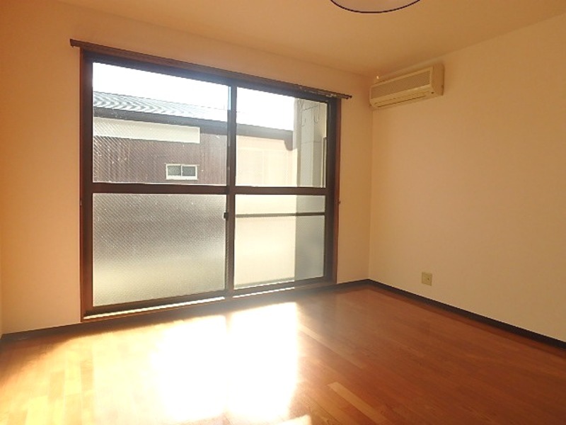 居室・リビング　図面と現状に相違がある場合には現状を優先