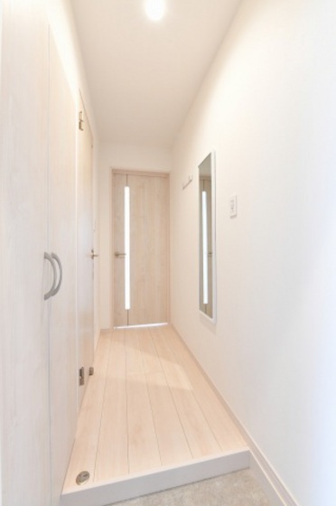 玄関　他号室のお写真です
