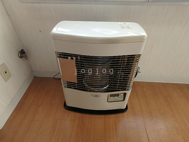 その他設備　灯油ＦＦストーブ