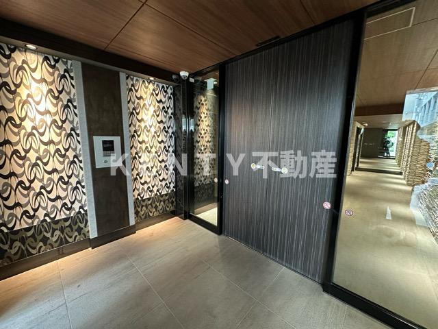 ロビー　落ち着いたロビーです