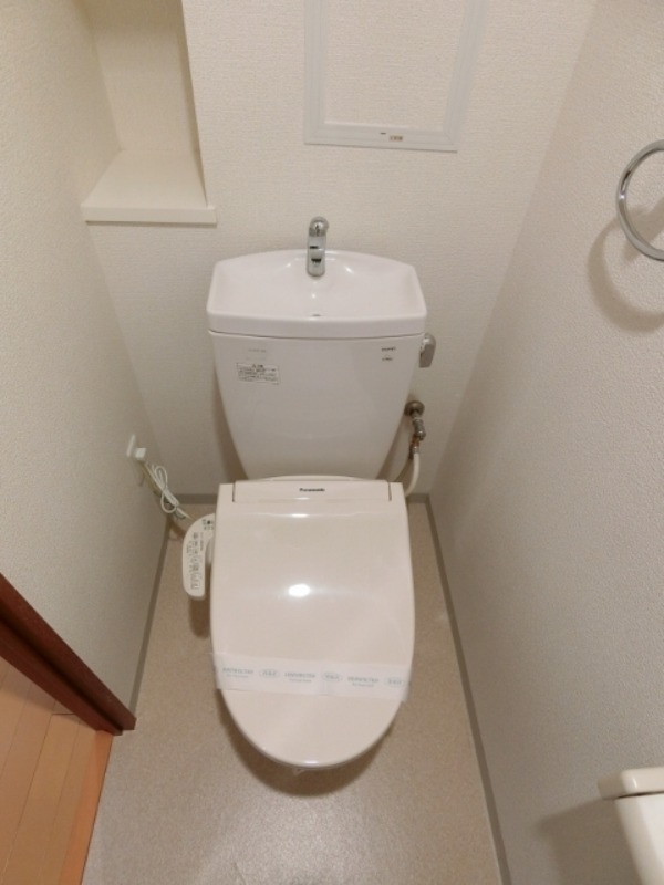 トイレ　図面と現状に相違がある場合には現状を優先