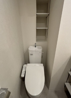 トイレ　※別部屋の参考写真です。