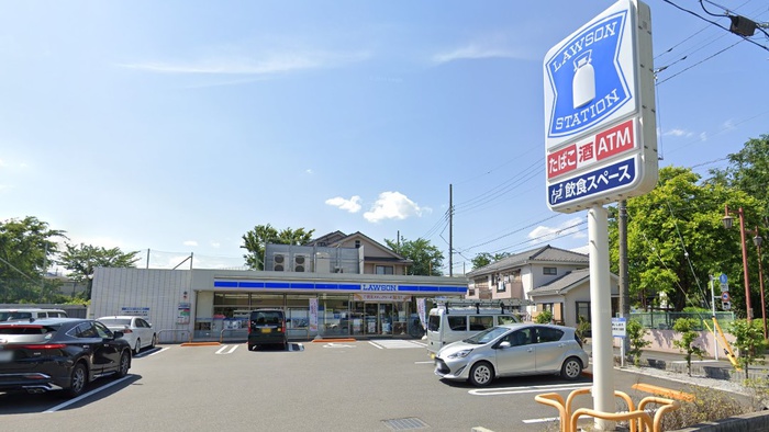 コンビニ　ローソン 練馬大泉町五丁目店（コンビニ）まで553m