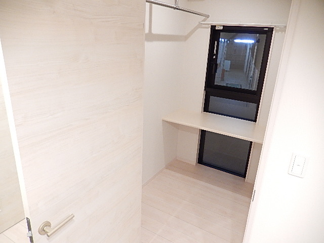 収納　同シリーズの画像参照