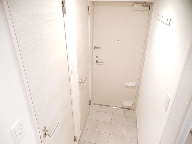 玄関　同シリーズの画像参照