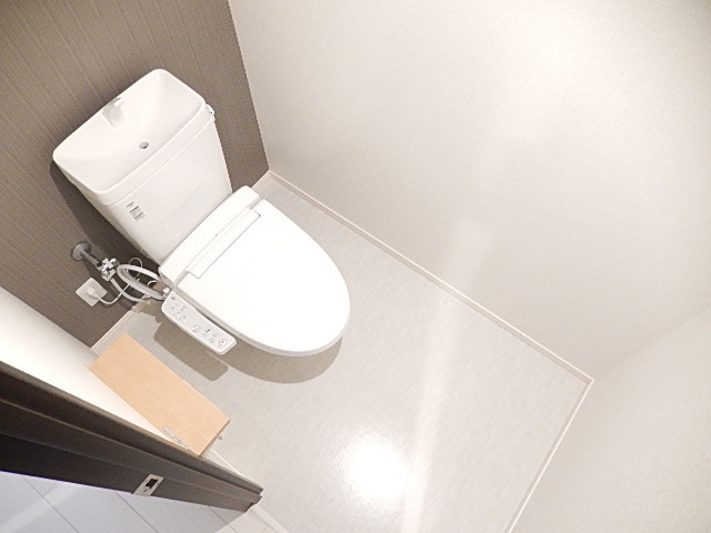 トイレ　同シリーズの画像参照