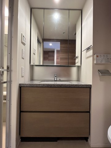 洗面設備　別部屋参考写真