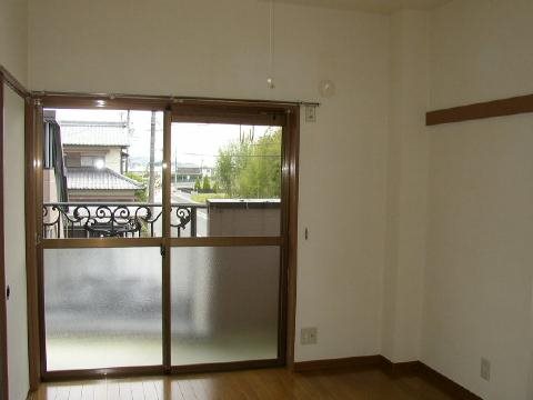 居室・リビング　※現況優先