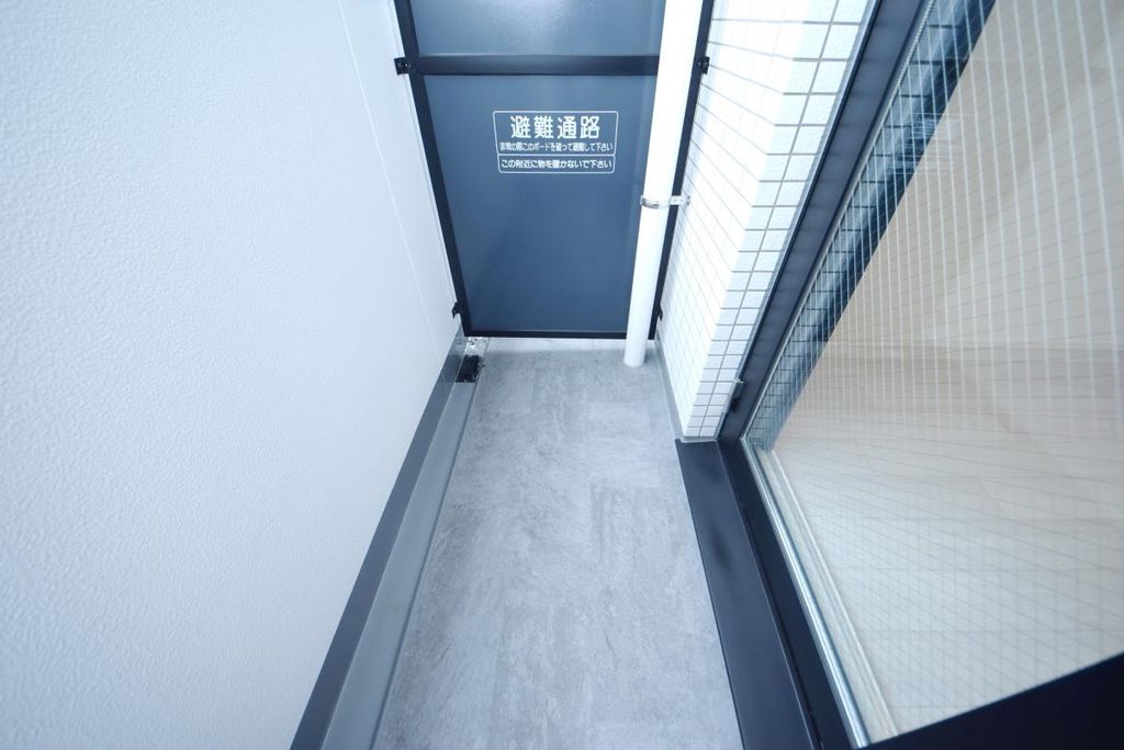 バルコニー　バルコニー