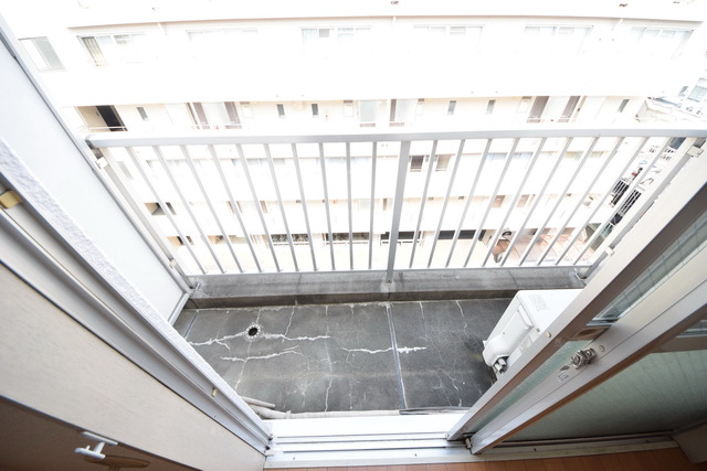 バルコニー　★お洗濯もしっかり干せます★