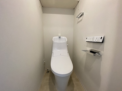 トイレ　（別タイプ参考写真）ＳＰコート池袋　豊島区池袋３