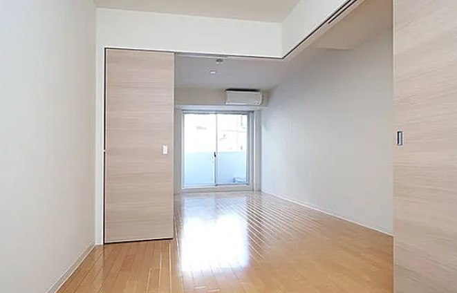 居室・リビング　別部屋参考画像です