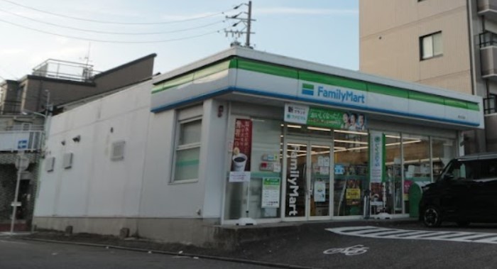コンビニ　ファミリーマート 西矢田店（コンビニ）まで763m