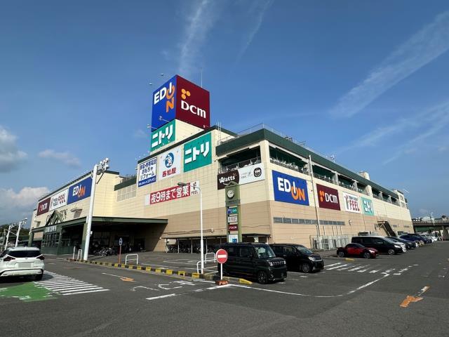 スーパー　コムタウン（スーパー）まで650m