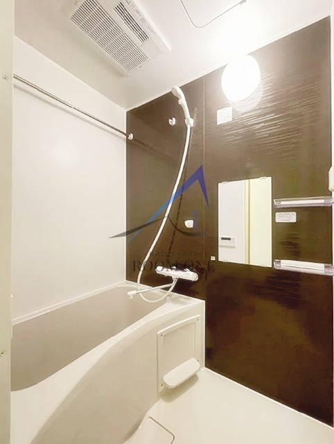 バス・シャワールーム　お風呂です。