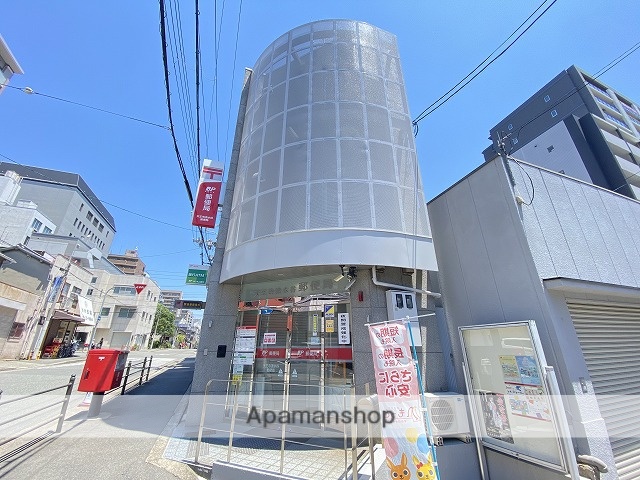 コンビニ　ファミリーマート上町一丁目店（コンビニ）まで536m