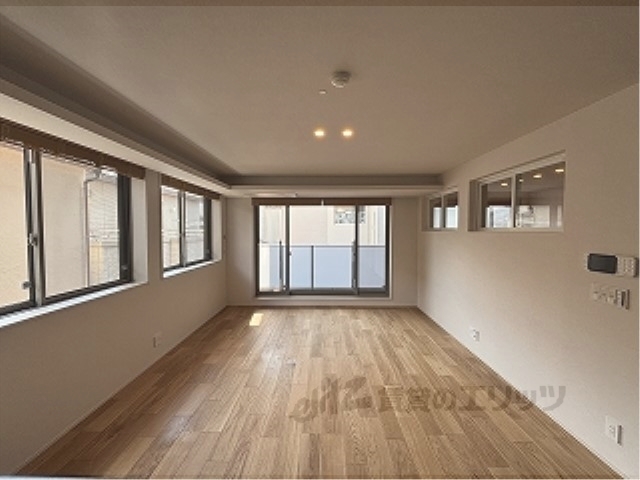 居室・リビング　リビング