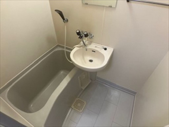 バス・シャワールーム　他号室のお写真です