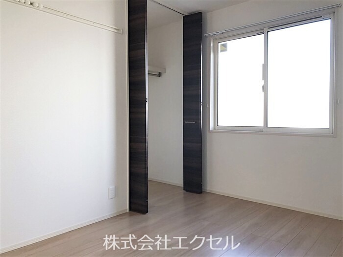 収納　各居室クローゼットあります。