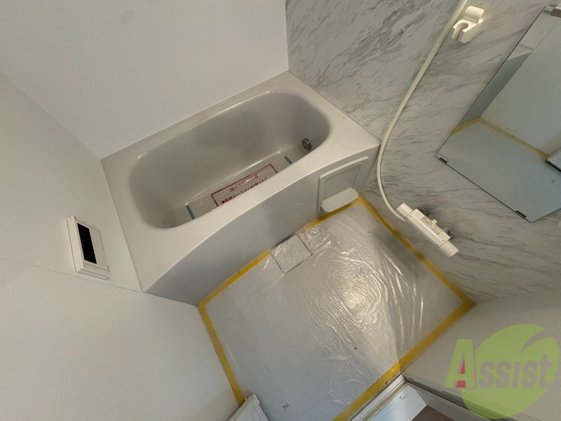 バス・シャワールーム　お風呂になります。一日の疲れを癒してくださいね。