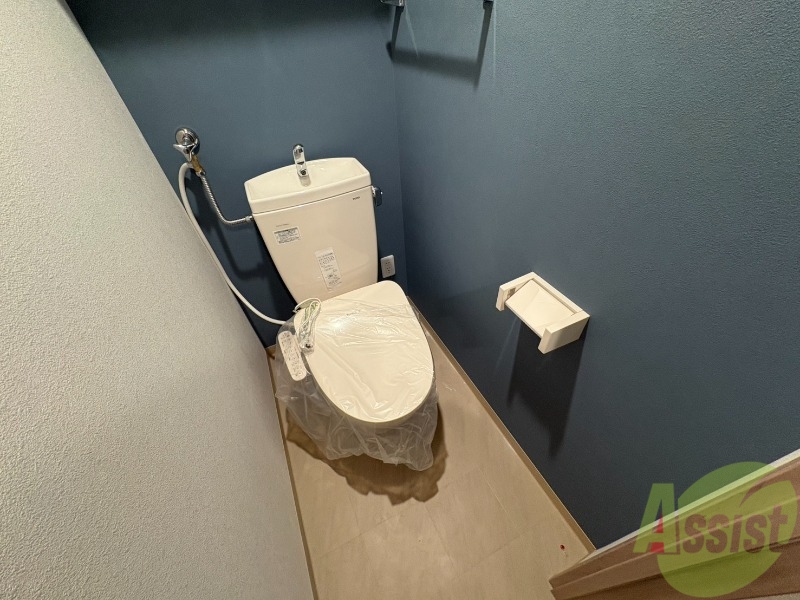 トイレ　シャワートイレになっているので快適です！