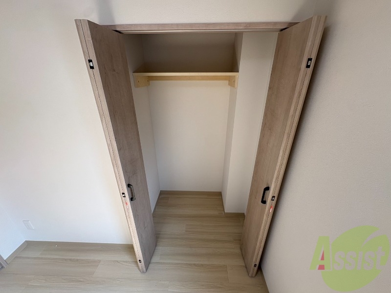 収納　洋室にはクローゼットがあるのですっきり片付きそうです。