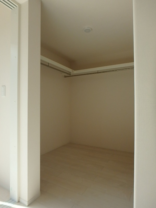 収納　図面と現状に相違がある場合には現状を優先