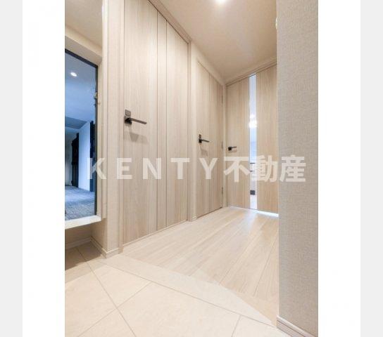 玄関　ゆったりとした玄関です