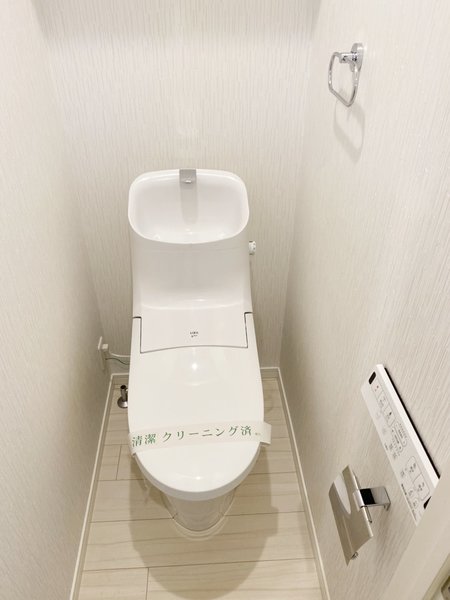 トイレ　※他部屋参考写真