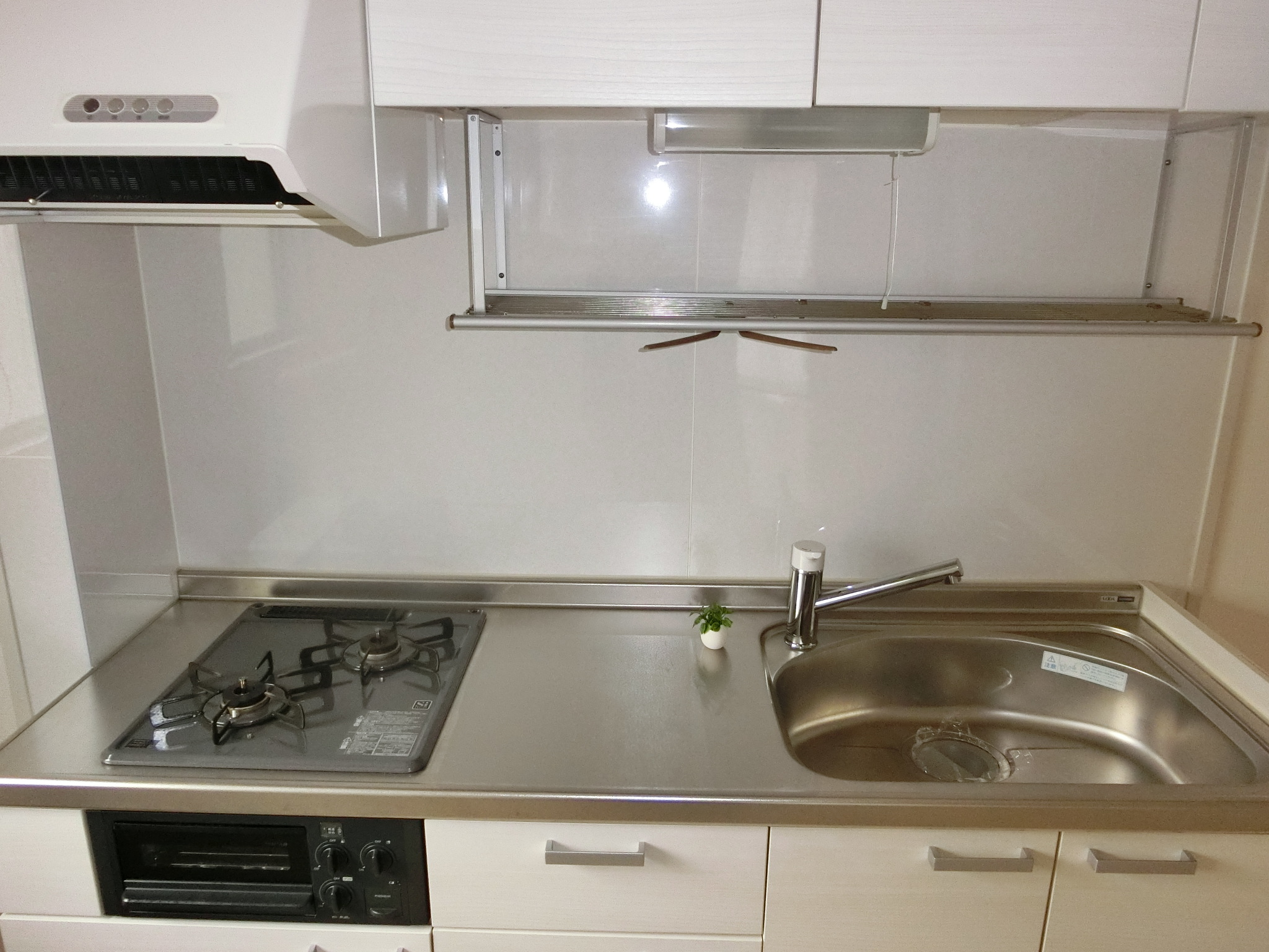 キッチン　現況を優先させていただきます。